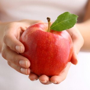 سیب جزء مواد غذایی دارای کربوهیدرات برای بیماران دیابتی 